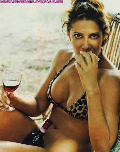 %t Angela Vieira pelada na revista playboy no mês de outubro de 1999